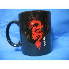 Roter Drachen (Tasse)